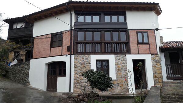 Sustitución cubierta vivienda unifamiliar La Vega de los Caseros Parres