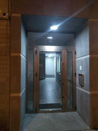 Reforma portal calle La Alcarria 17 Gijón