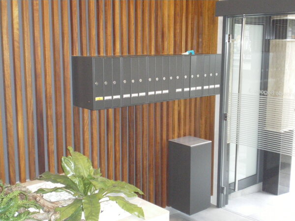 Reforma portal Plaza Campinos Begoña Gijón