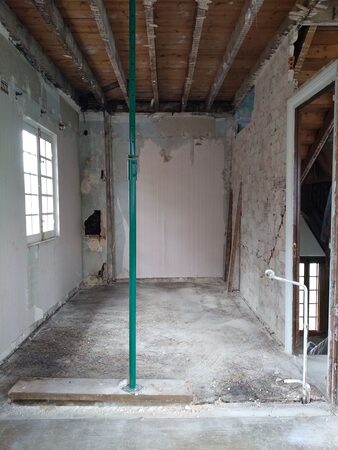 Redistribución de vivienda unifamiliar Ramiro I Oviedo