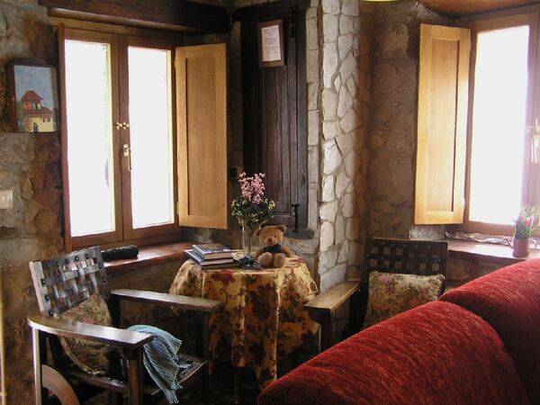 Rehabilitación casa-cuadra casa de aldea Entrago Teverga