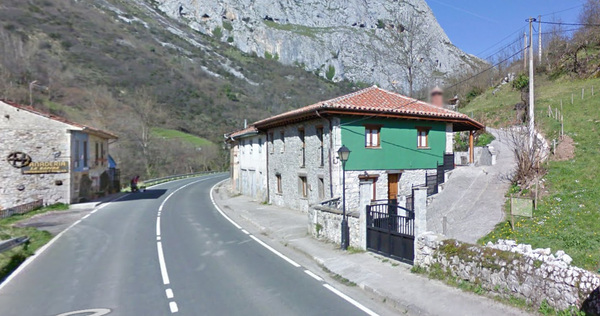 Rehabilitación casa-cuadra casa de aldea Entrago Teverga