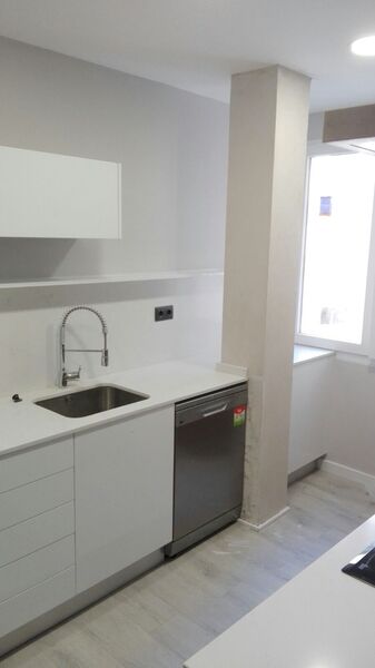 Reforma de vivienda en edificio plurifamiliar Gijón (Asturias)