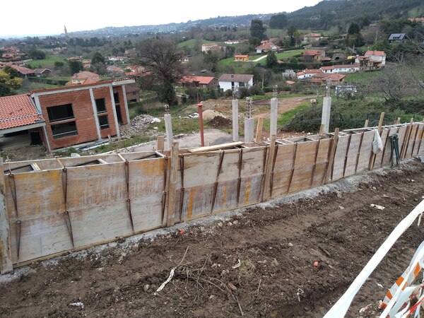 Urbanización de travesía en Avilés
